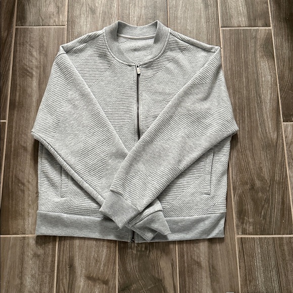 Super soft textured bomber style jacket - Picture 2 of 7